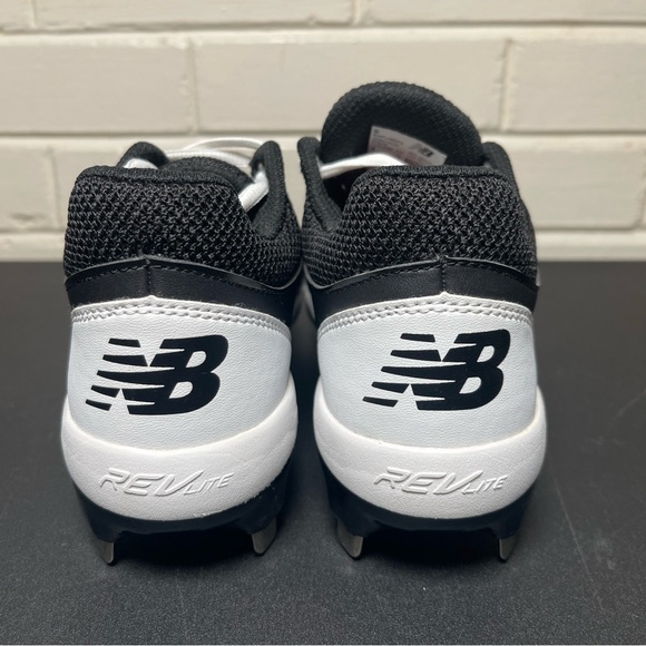 New Balance Women’s Fuse V2 SMFUSEK2 Sz 6 Fastpitch Metal Cleats - Picture 4 of 10